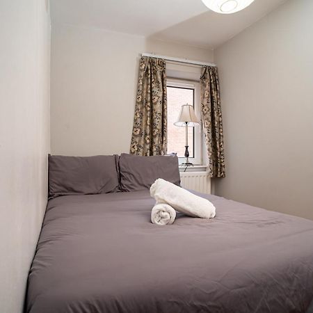3 Bedroom Central Apartment In Belfast City Centre Extérieur photo