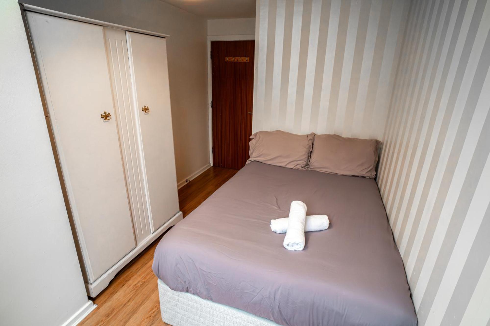 3 Bedroom Central Apartment In Belfast City Centre Extérieur photo