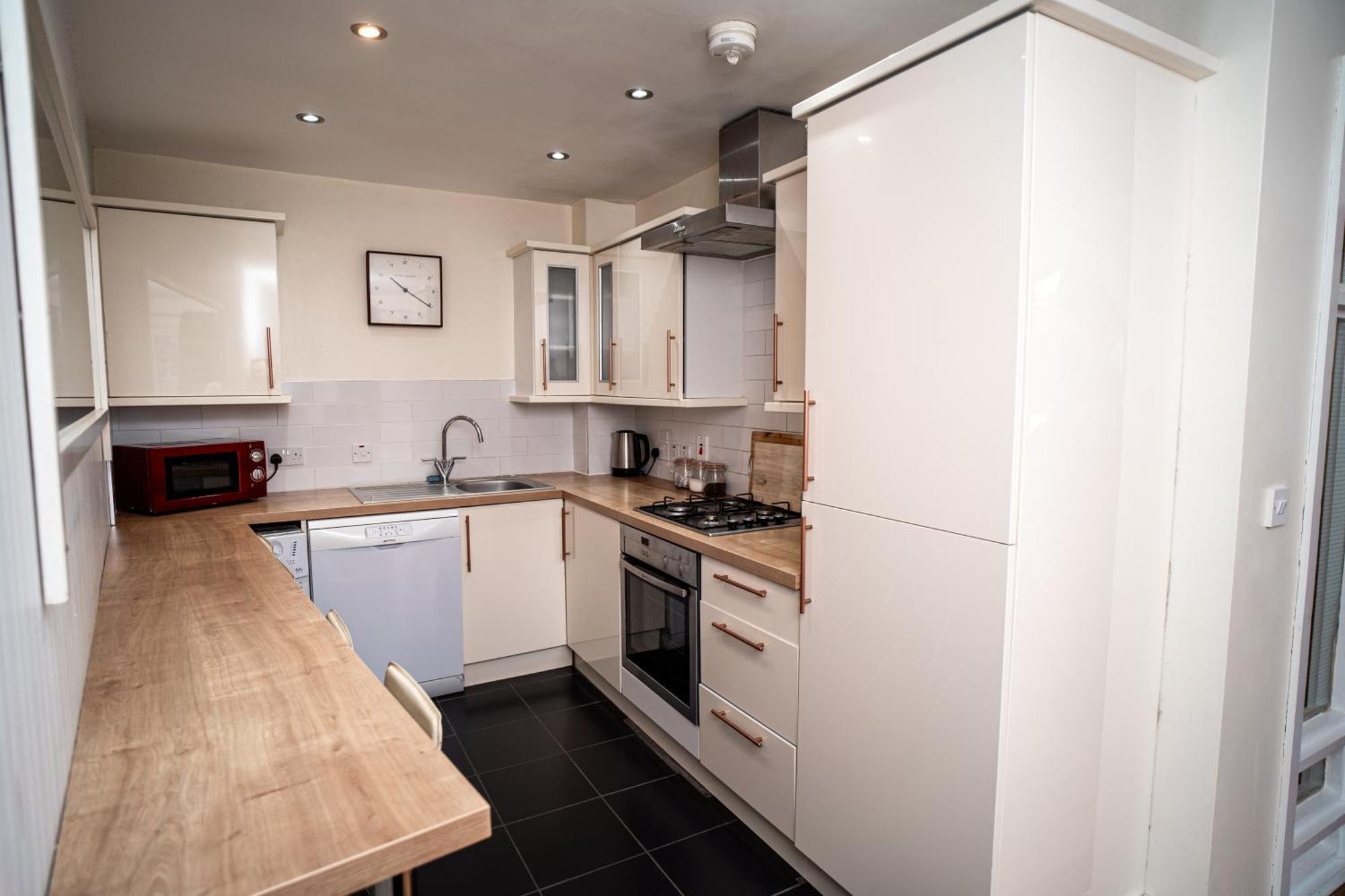 3 Bedroom Central Apartment In Belfast City Centre Extérieur photo